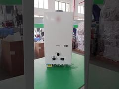 ชม: เครื่องทำน้ำอุ่นจากแก๊สไอเสีย 13 ลิตร พร้อมจอแสดงผลสีดำหรูหราและปุ่มปรับสำหรับบ้านยุคใหม่